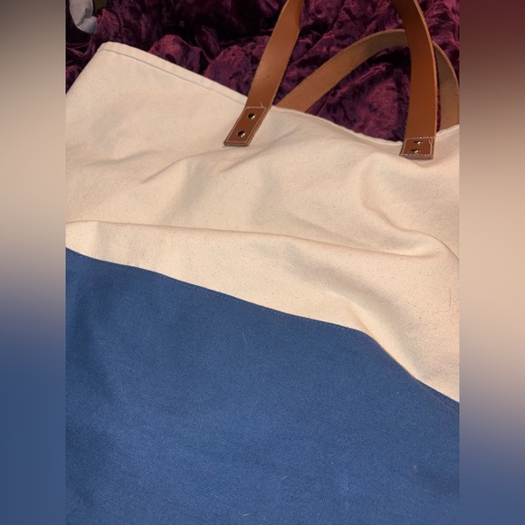 Tote Bag/Small Zip Up Bag Set - Picture 7 of 8